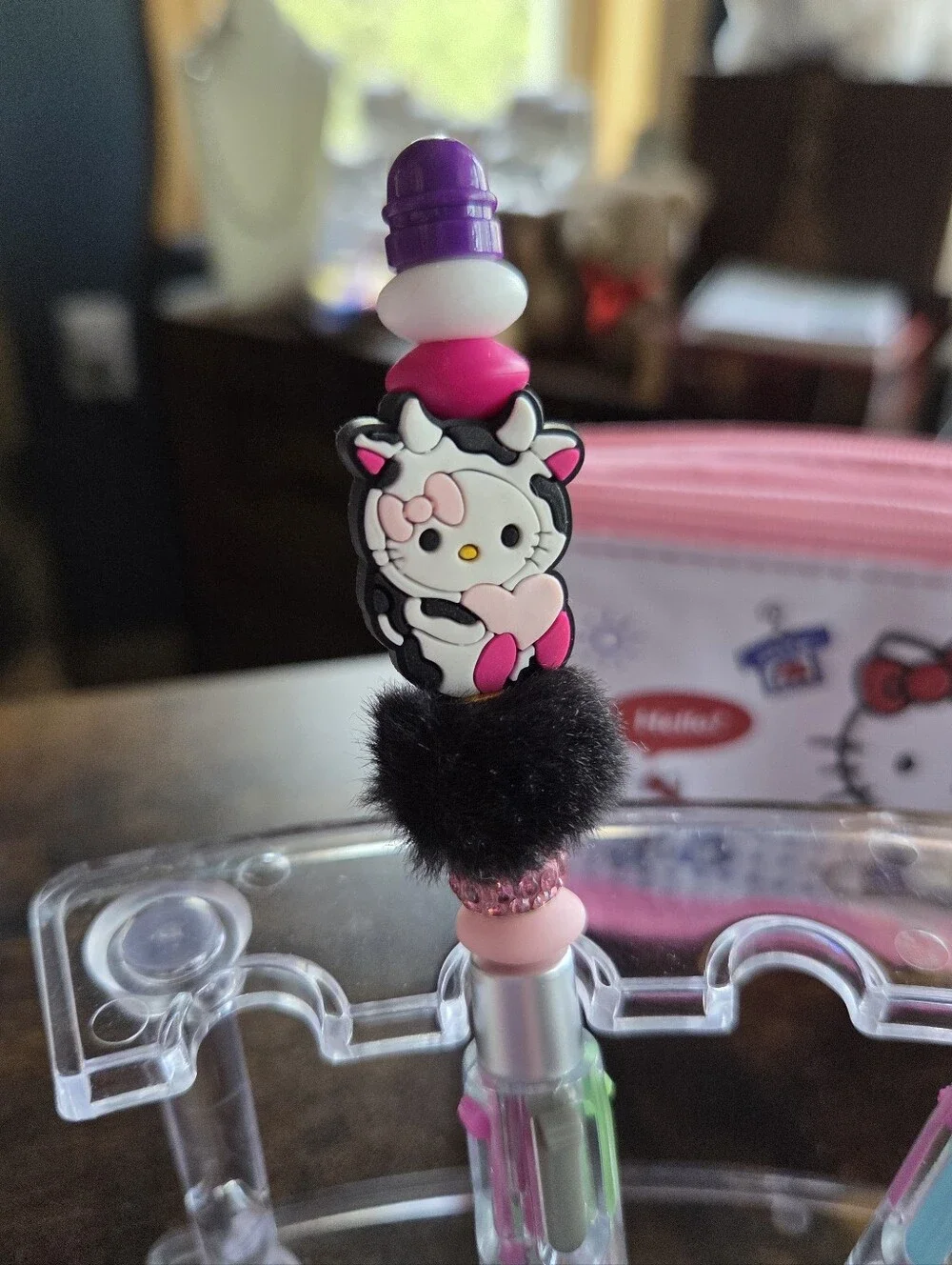 NWT 16 Plus Piece Little Girl Hello Kitty Artist Gift Set